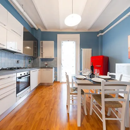 New Pisano House - Free Parking, Bologna