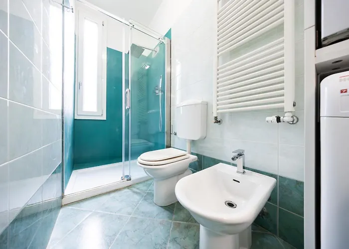 New Pisano House - Free Parking, Bologna