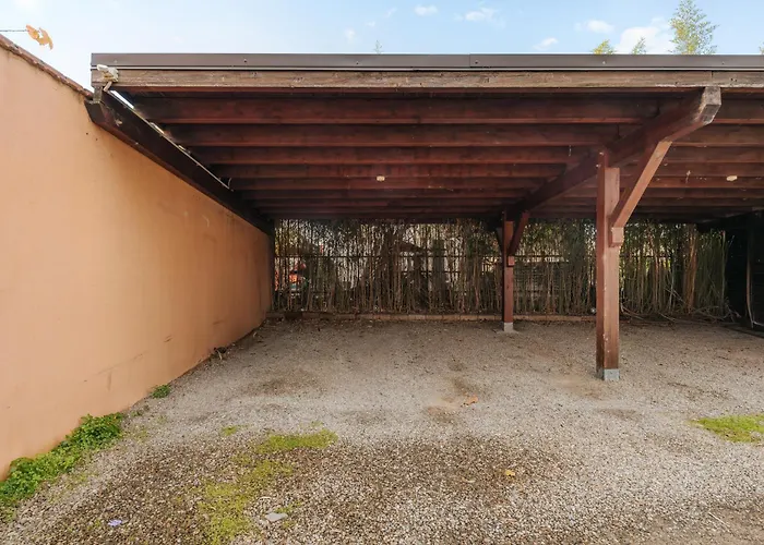 New Pisano House - Free Parking, Bologna